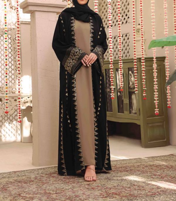 Extravagant Textured Abaya